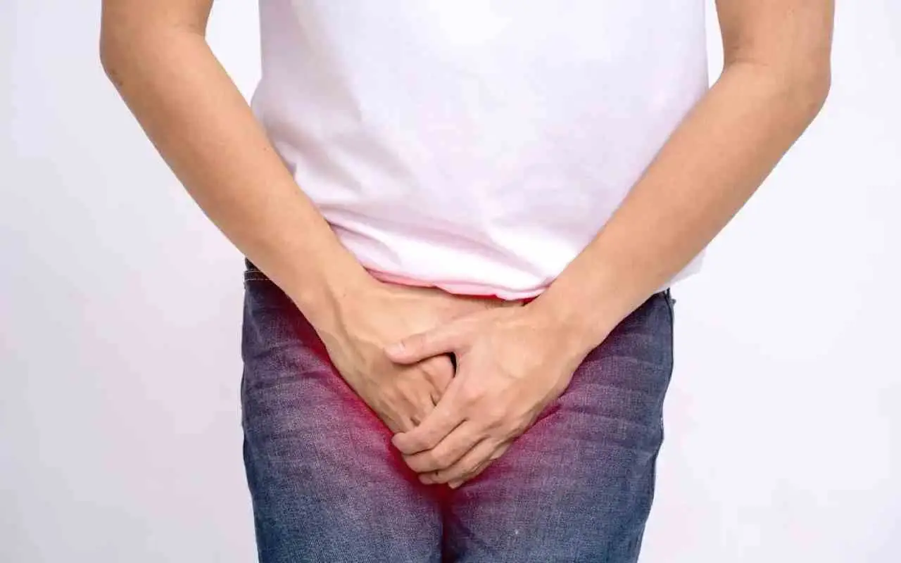 Hai la prostata ingrossata? Ecco il tipo di acqua che può aiutarti subito a stare meglio