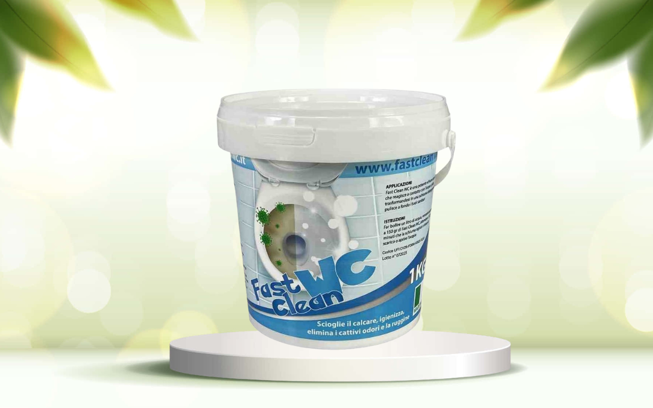 Prova Fast Clear WC: il detergente biologico che elimina calcare e ruggine senza sforzi